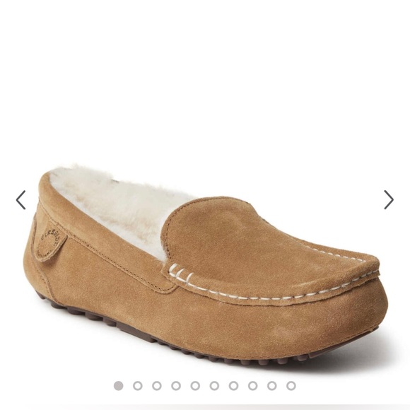 dearfoams Shoes - women's deluxe by deerfarm genuine shearling slipper